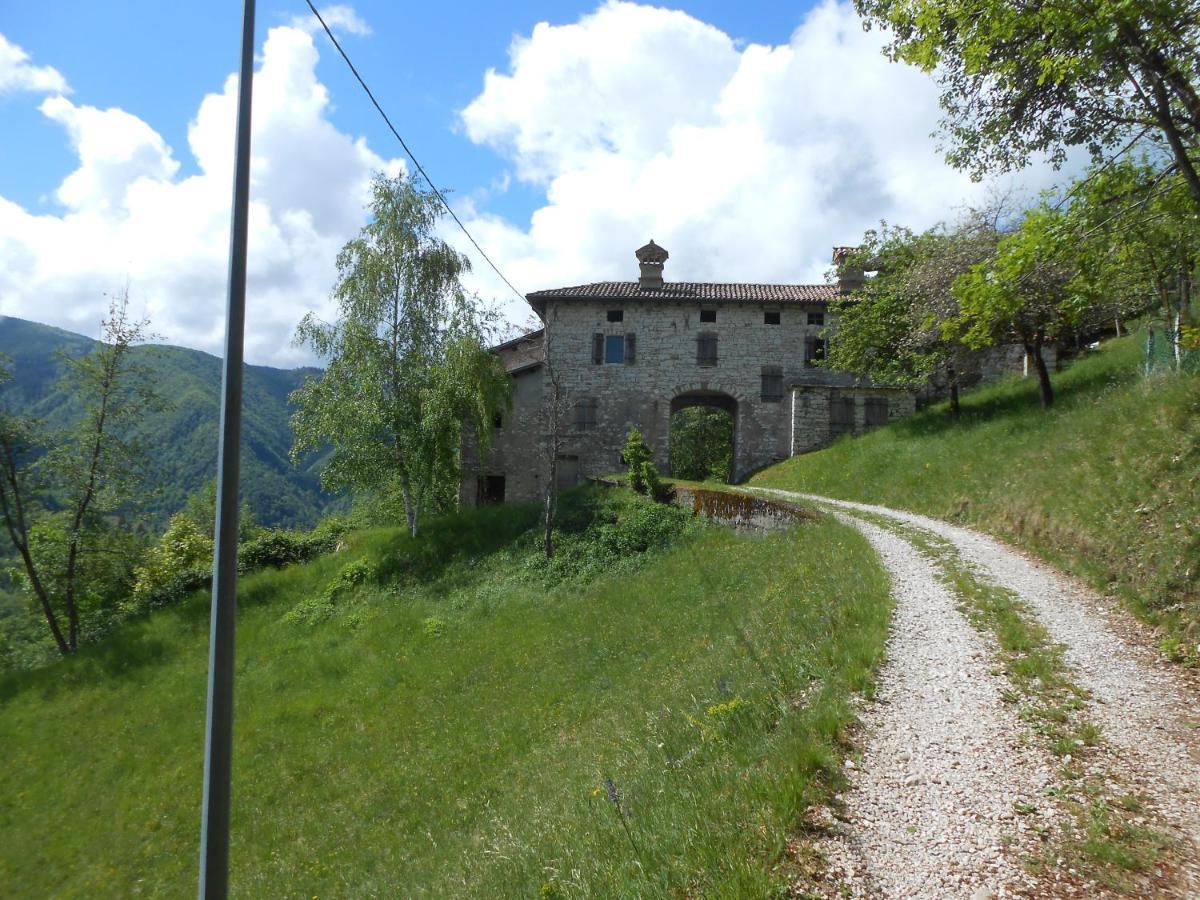Agriturismo La Casa Nei Boschi Colderu Eksteriør billede