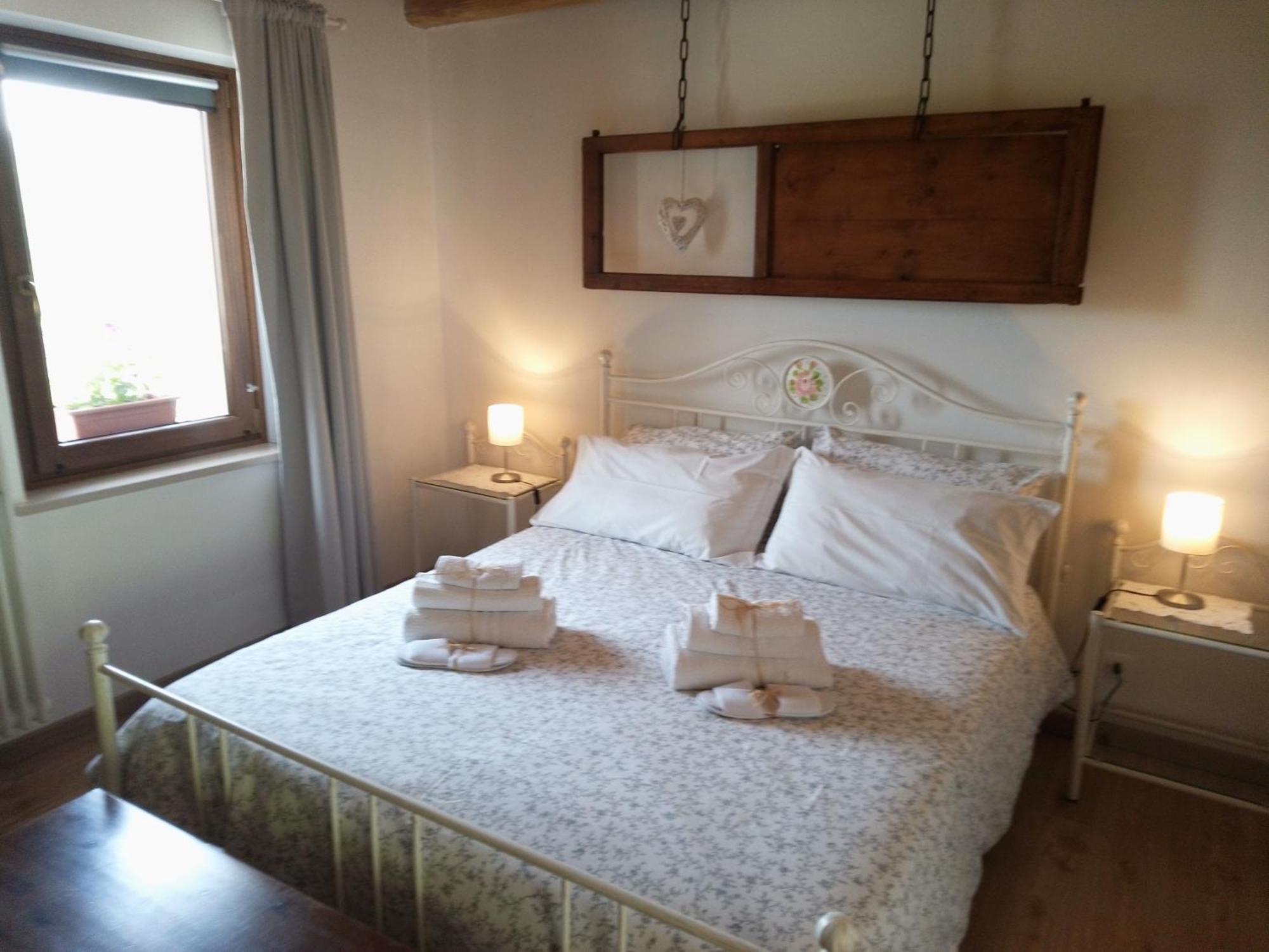 Agriturismo La Casa Nei Boschi Colderu Eksteriør billede